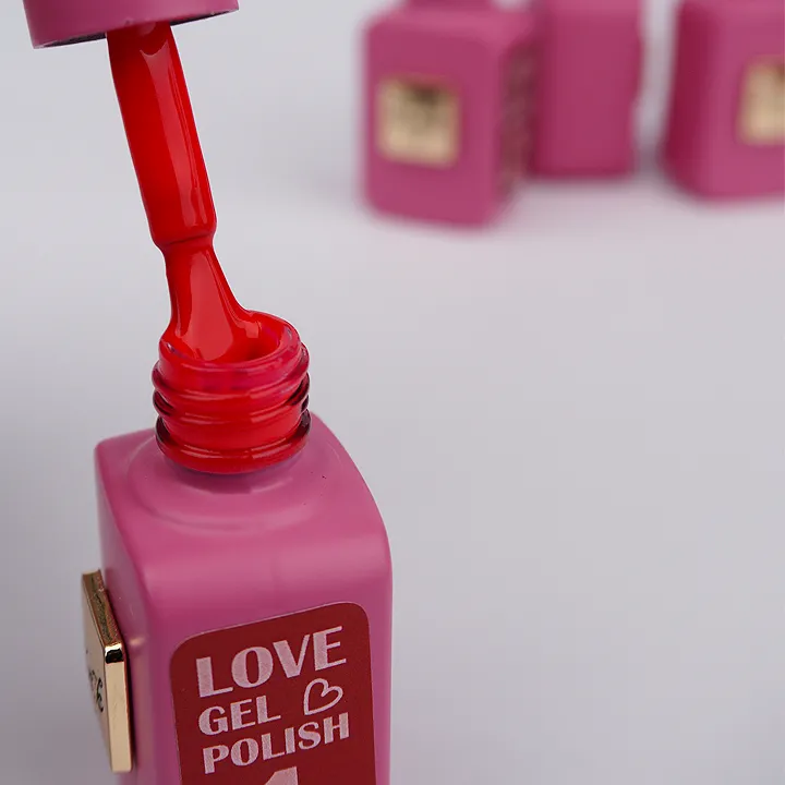 Pink Gel Polish Love №1 – gel lak v jasném neonově – jahodovém odstínu s růžovým obrázek 2 Pink Gel Polish Love №1 – gel lak v jasném neonově – jahodovém odstínu s růžovým - Obrázek 2