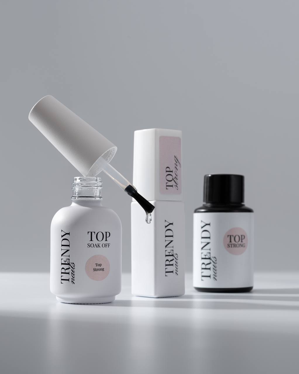 Top strong TPO free Trendy nails 15 ml obrázek 2 Top strong TPO free Trendy nails 15 ml - Obrázek 2