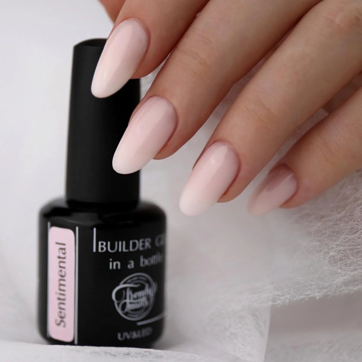 Builder gel in bottle SENTIMENTAL Trendy nails - Obrázek 3