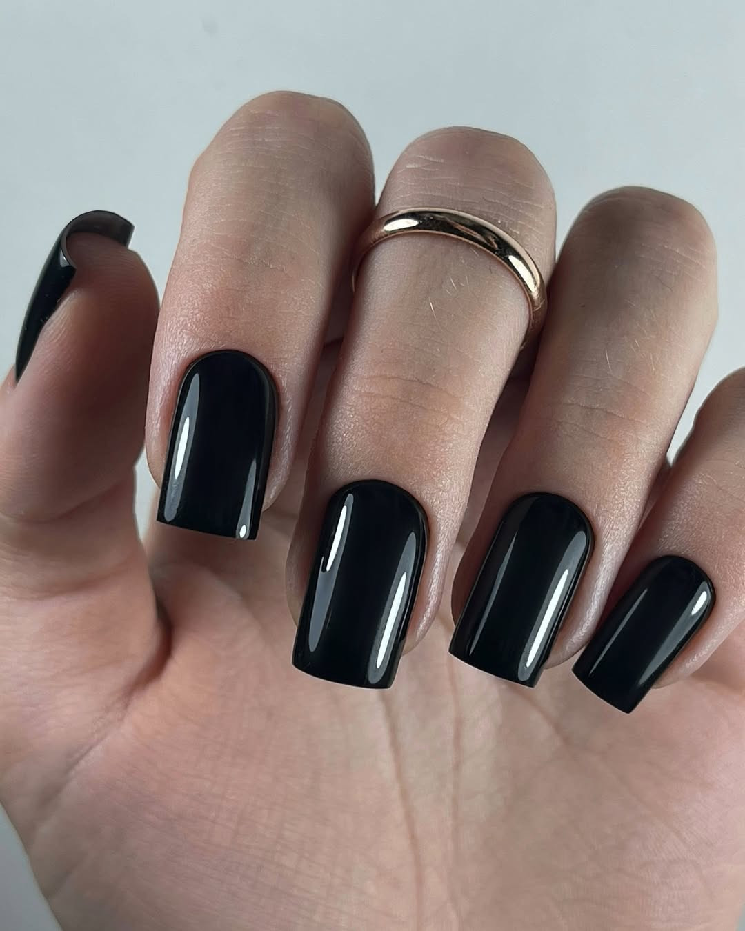 001 BLACK JZ Nails Group obrázek 2 001 BLACK JZ Nails Group - Obrázek 2