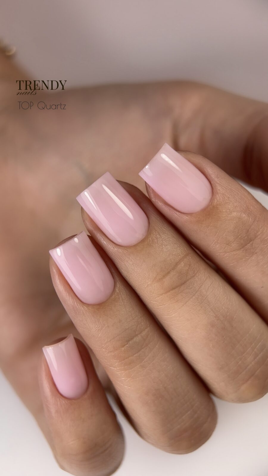Kamuflaźni top QUARTZ Trendy nails obrázek 1 Kamuflaźni top QUARTZ Trendy nails